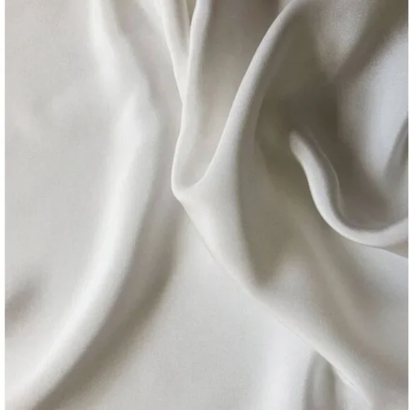 Grace Love Lace Gabriela silk chiffon cathedral veil NWT - Picture 4 of 8